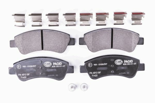 Klocki hamulcowe - komplet 8DB 355 011-071 HELLA