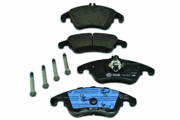 Klocki hamulcowe - komplet 8DB 355 012-621 HELLA