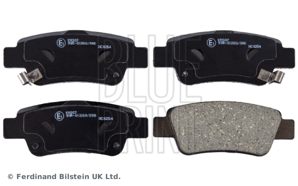 Klocki hamulcowe - komplet ADH24276 BLUE PRINT